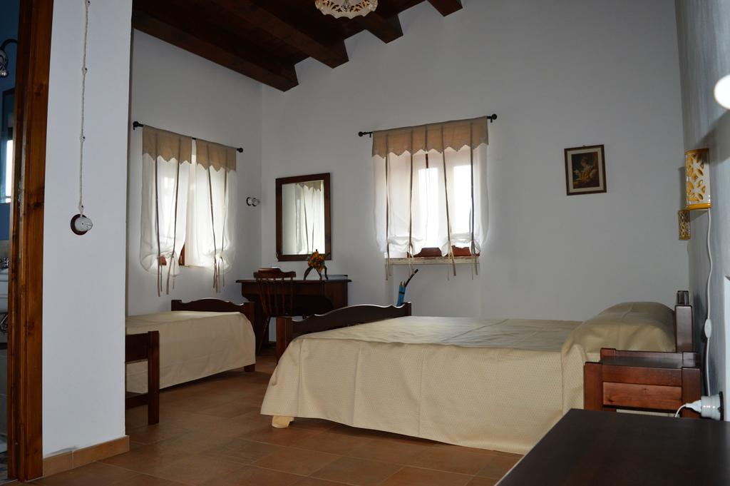 Agriturismo Pattina Villa Pettineo Ngoại thất bức ảnh