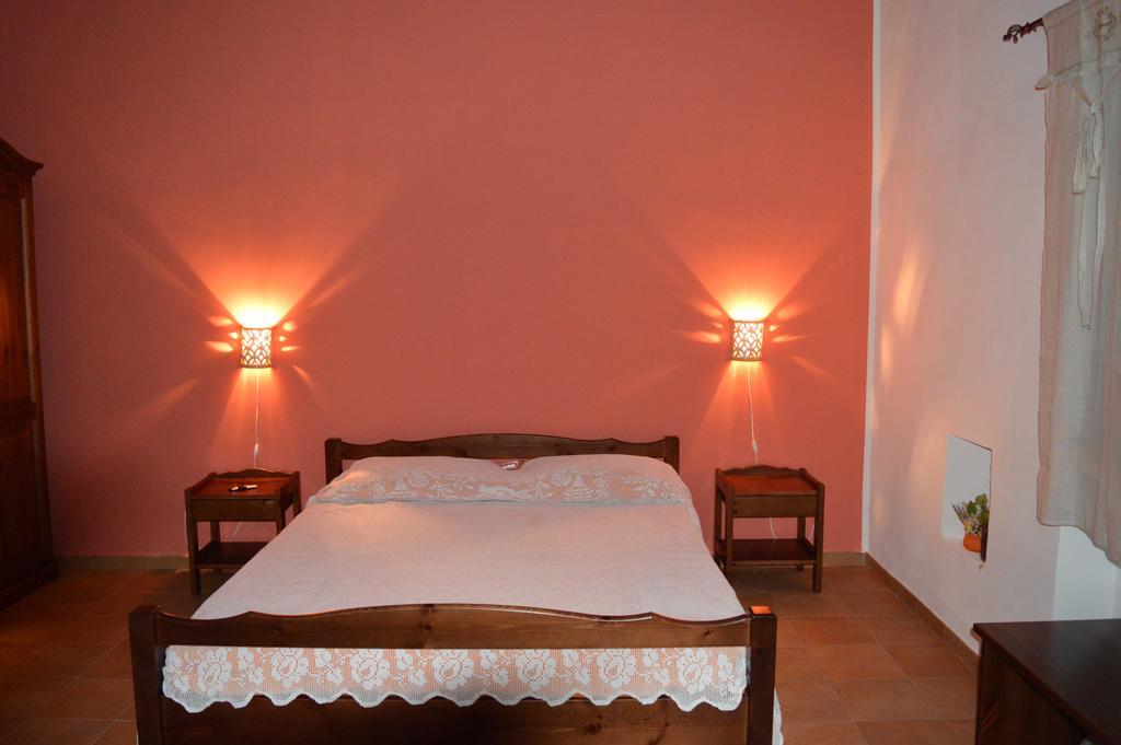 Agriturismo Pattina Villa Pettineo Ngoại thất bức ảnh